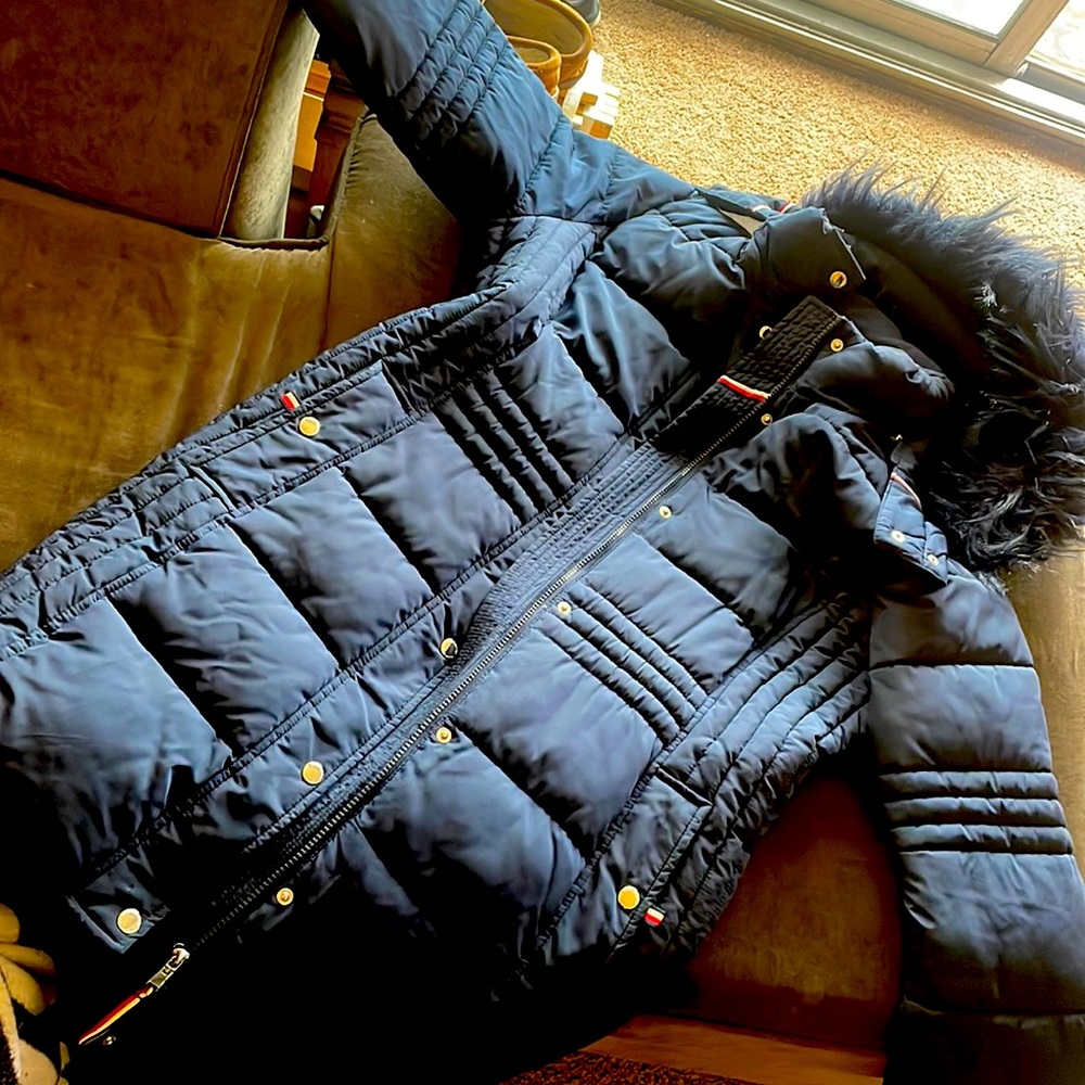 Long navy blue Tommy Hilfiger winter jacket